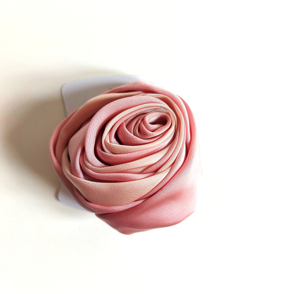 Rosa per Abiti e Capelli con Spilla - Rosa Antico